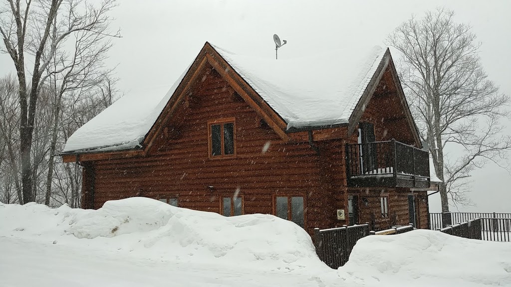 Location 4 Saisons | 3809 Chemin Lacoste, Rivière-Rouge, QC J0T 1T0, Canada | Phone: (866) 964-3853
