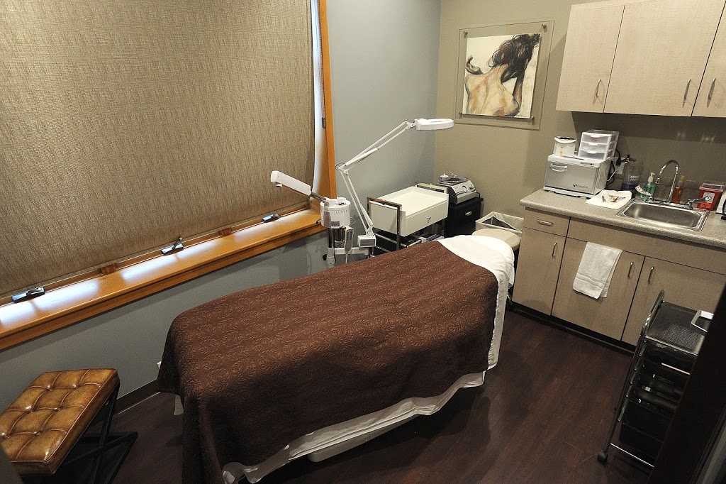 WNY Plastic Surgery | 5835, 3040 Amsdell Rd, Hamburg, NY 14075, USA | Phone: (716) 634-5555