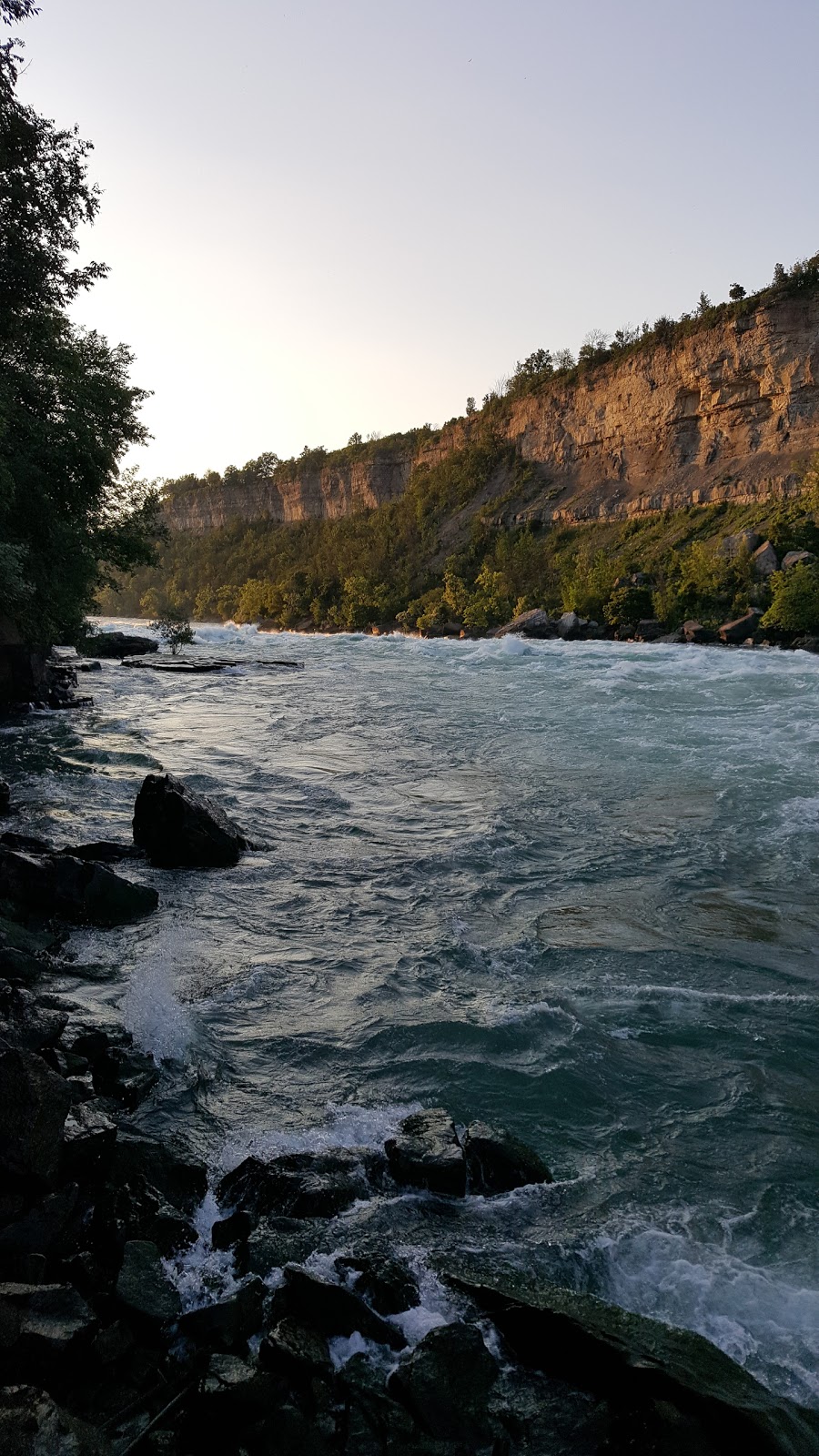 De Veaux Woods State Park | 3180 De Veaux Woods Dr E, Niagara Falls, NY 14305, USA | Phone: (716) 284-4691