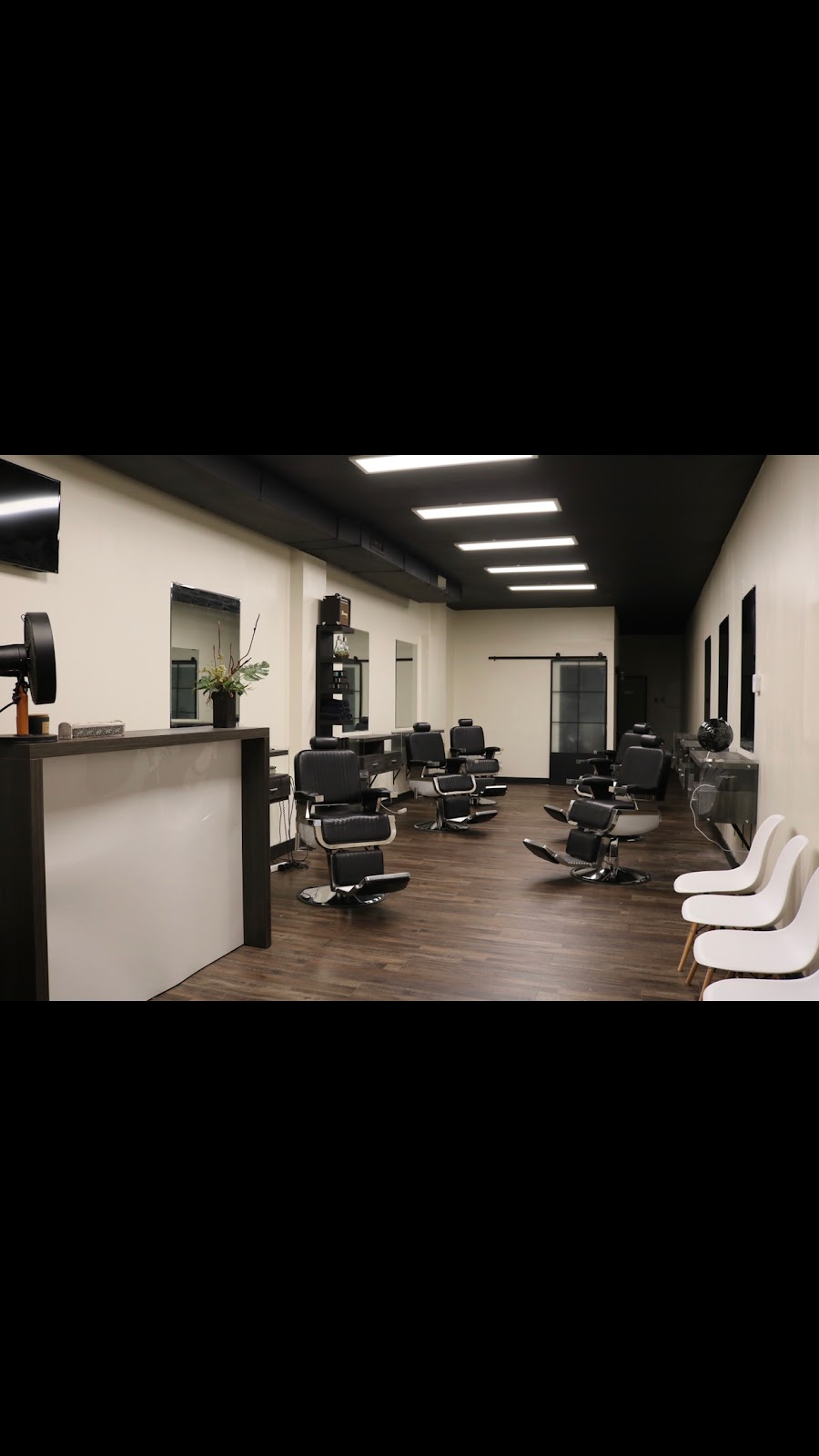 90 Degrés Barbershop | 354 Bd Cartier O, Laval, QC H7N 2J7, Canada | Phone: (438) 496-1810
