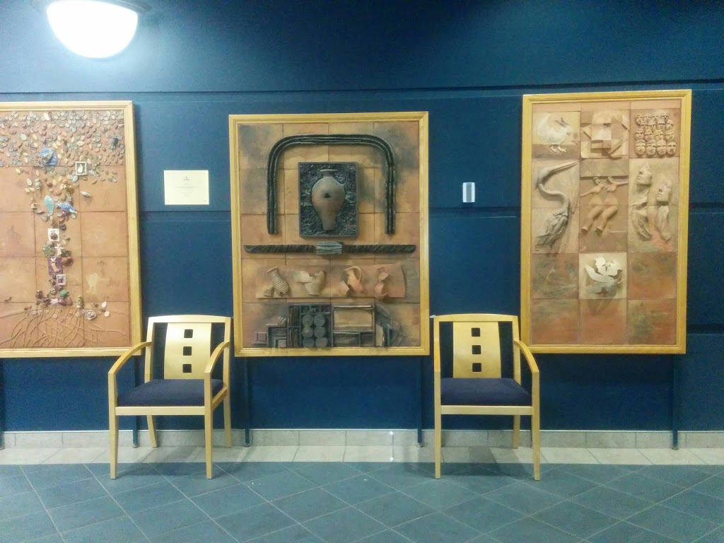 Étienne-Parent Library | 3515 Rue Clemenceau, Québec, QC G1C 7R5, Canada | Phone: (418) 641-6110