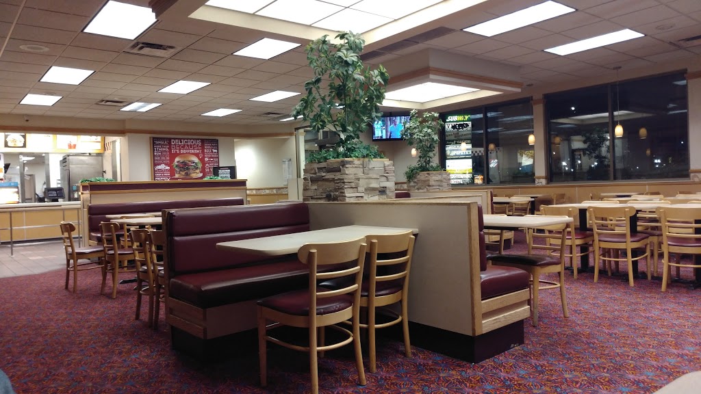 Wendys | 237 Centennial Pkwy N, Hamilton, ON L8E 2X3, Canada | Phone: (905) 578-9982