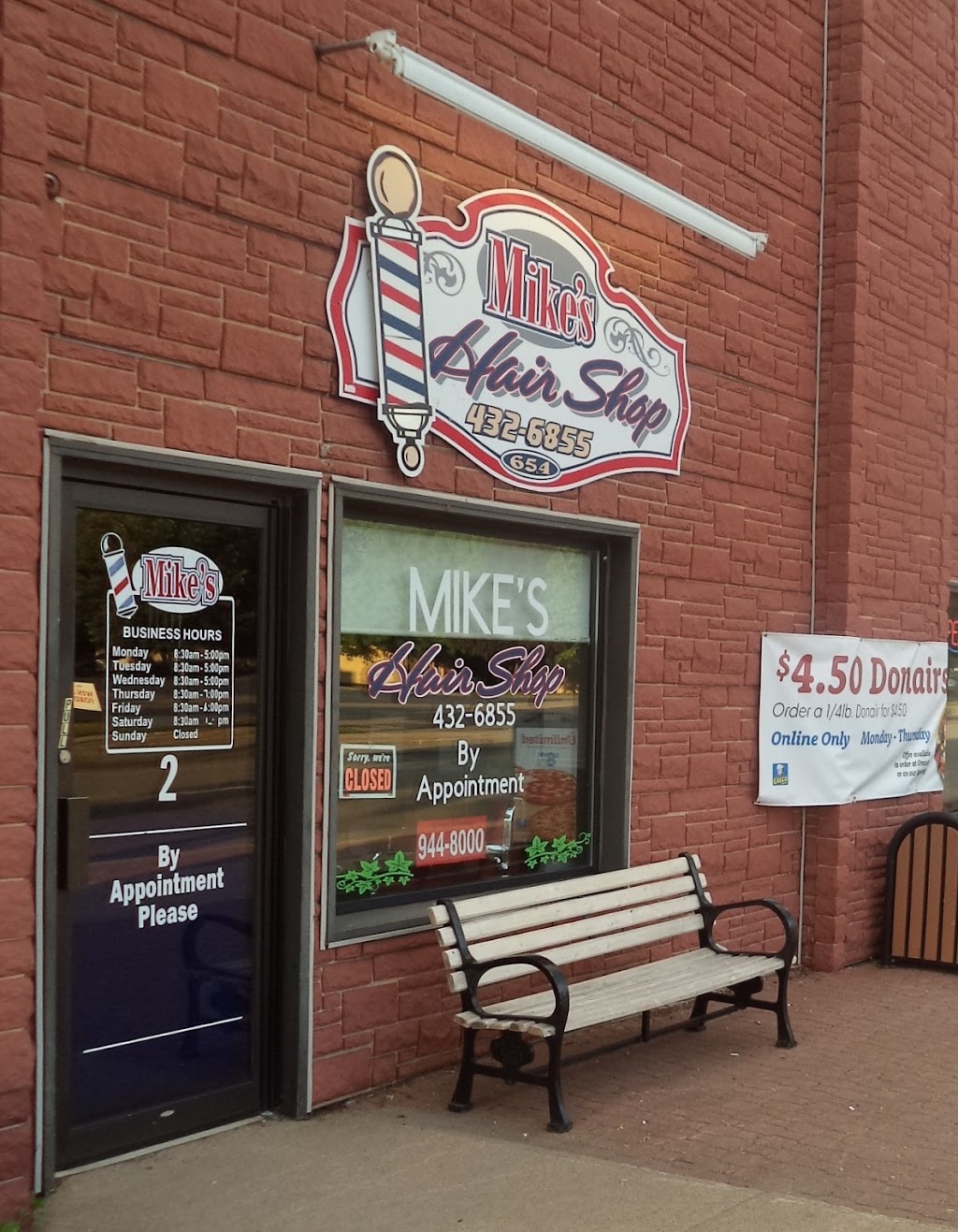 Mikes (Barber) Hair Shop | 654 Main St, Sussex, NB E4E 7H9, Canada | Phone: (506) 432-6855