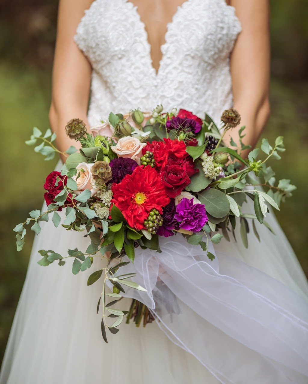 Divine Flowers | Bayview and, Eglinton Ave E, Toronto, ON M4P 1N9, Canada