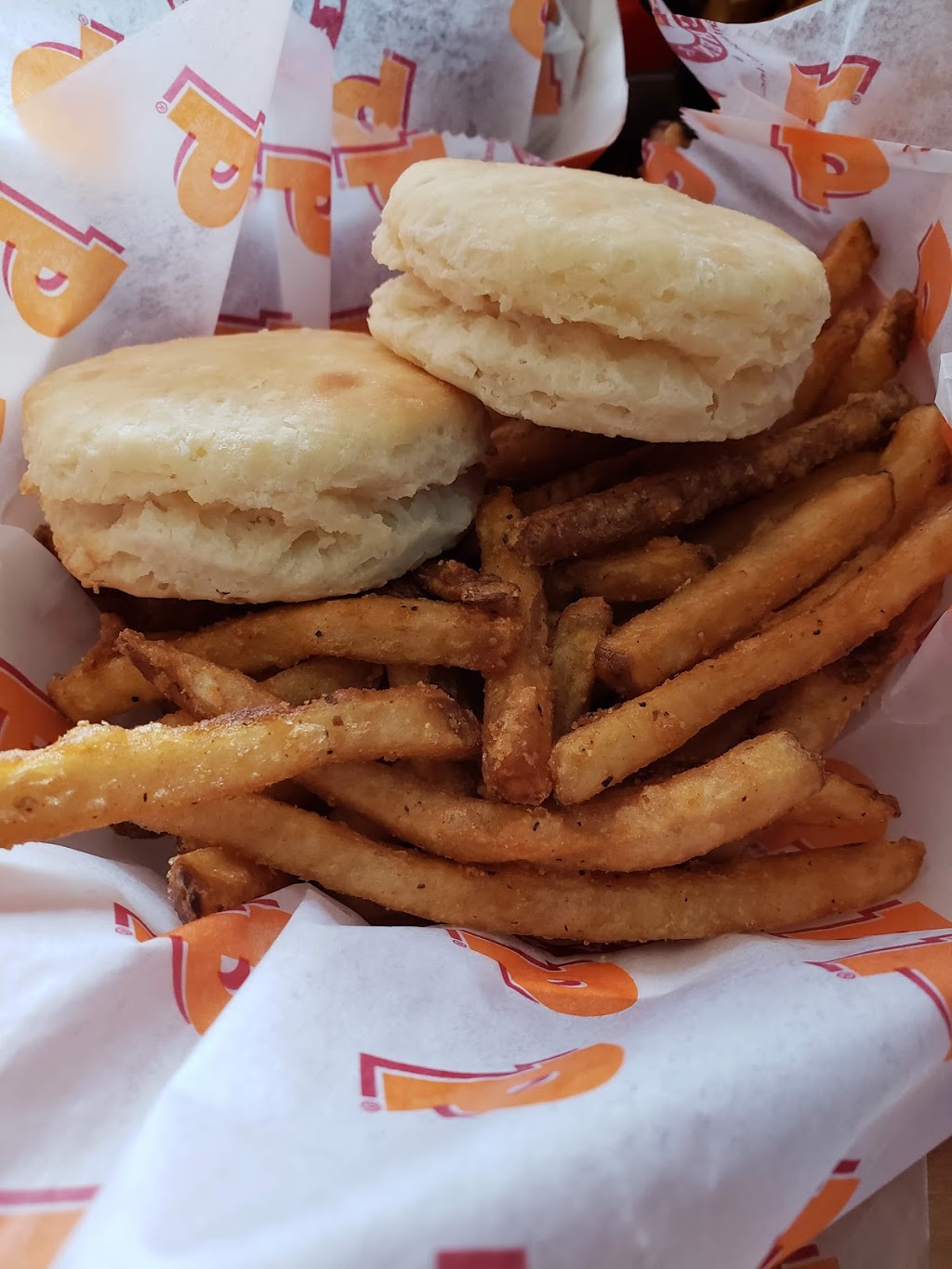 Popeyes Louisiana Kitchen | 30 Famous Ave #139b, Woodbridge, ON L4L 9M3, Canada | Phone: (905) 264-6309