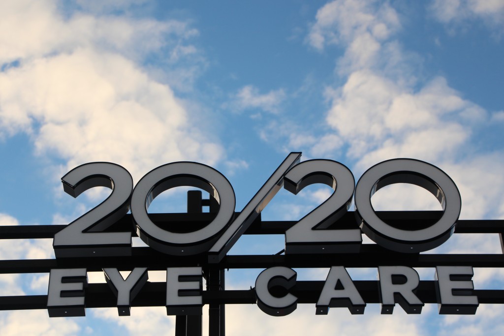 20 20 EYE CARE - Optometrist & Eye Exam Mississauga | 925 Rathburn Road East #C8, Mississauga, ON L4W 4C3, Canada | Phone: (905) 766-3721