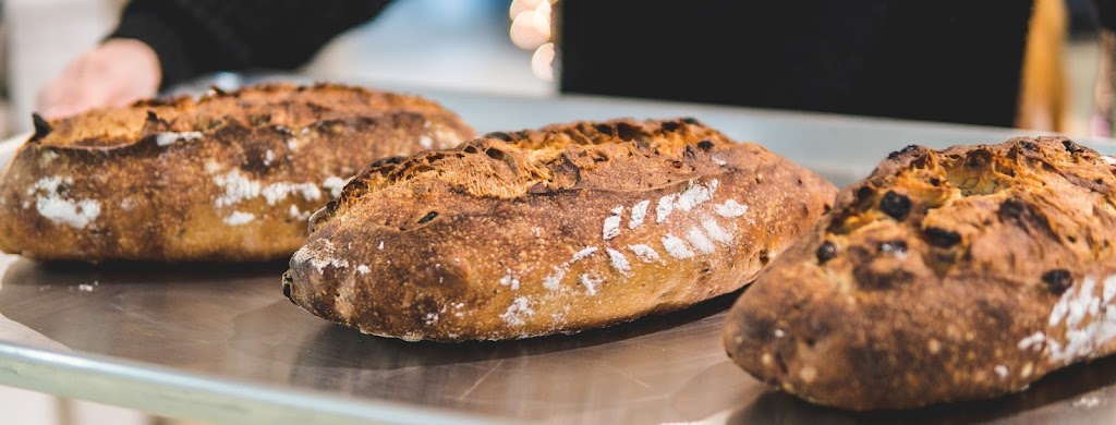Boulangerie Artisanale eBou | 129 Rue Principale, Saint-Sauveur, QC J0R 1R6, Canada | Phone: (450) 227-2256