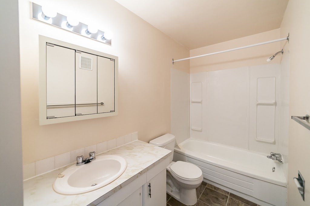 Sandstone Pointe | 3840 Mill Woods Rd NW, Edmonton, AB T6K 2M2, Canada | Phone: (780) 408-2668