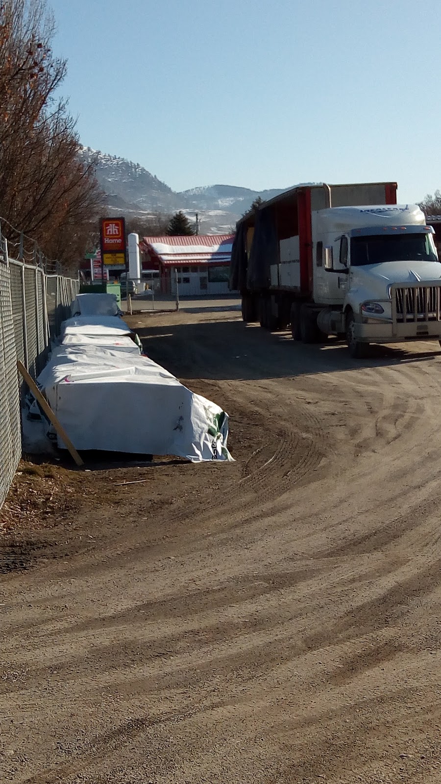 Boundary Home Building Centre | 1538 West, Central Ave, Grand Forks, BC V0H 1H0, Canada | Phone: (250) 442-2148