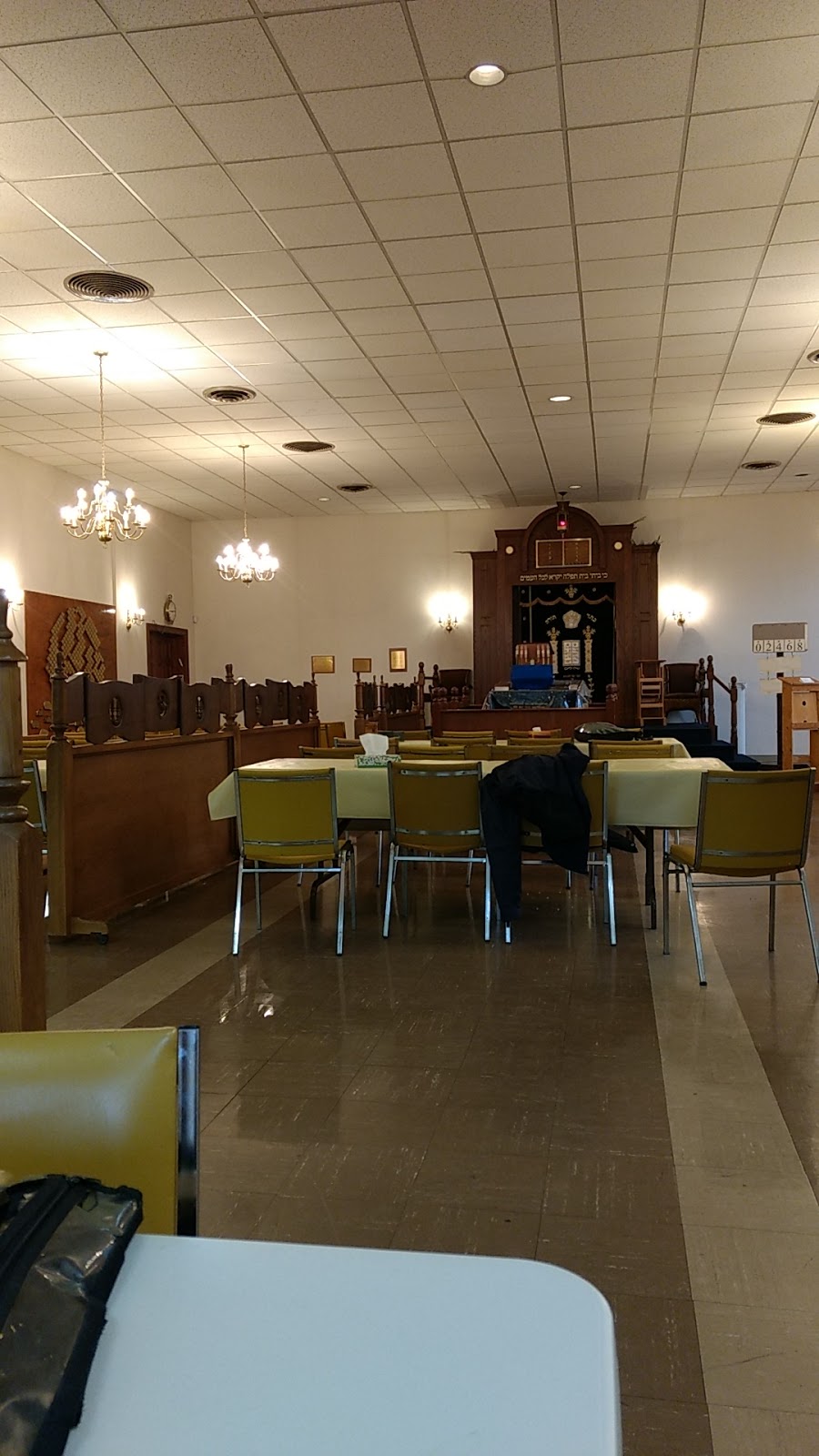 Beth Tefilah Synagogue | 1210 Adelaide St N, London, ON N5Y 4T6, Canada | Phone: (519) 433-7081
