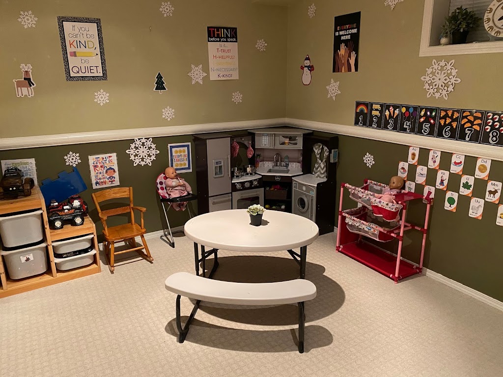 Organized Chaos Kinder Care Day Home | 49 Evansbrooke Rise NW, Calgary, AB T3P 1C6, Canada | Phone: (403) 852-9547