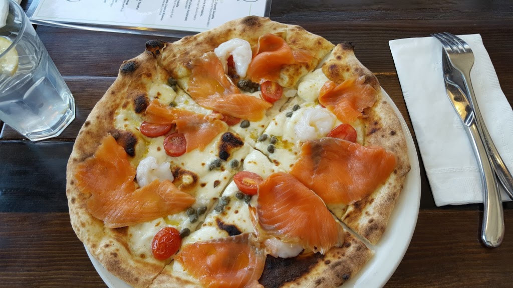 Vivo Pizza + Pasta | 9301 Bathurst St, Richmond Hill, ON L4C 9W3, Canada | Phone: (905) 883-8486