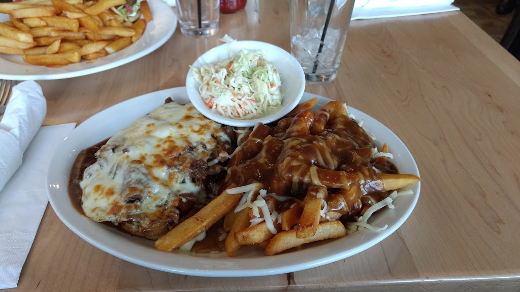 Dals Restaurant & Lounge | 701 Regent Ave W, Winnipeg, MB R2C 1S2, Canada | Phone: (204) 222-4255