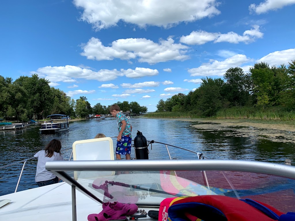 Everglades Marina Home | 54 Riverside Dr, Pefferlaw, ON L0E 1N0, Canada | Phone: (705) 437-1340