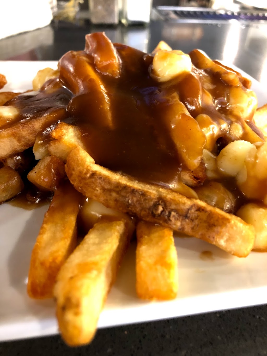 Urban Crave | Roméo-Vachon Blvd N, Dorval, QC H4Y 1H1, Canada | Phone: (514) 633-6773