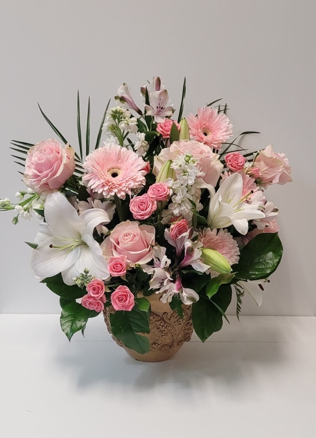 Fleur de Guy | 101 Rue Principale, Saint-André-Avellin, QC J0V 1W0, Canada | Phone: (819) 983-1099