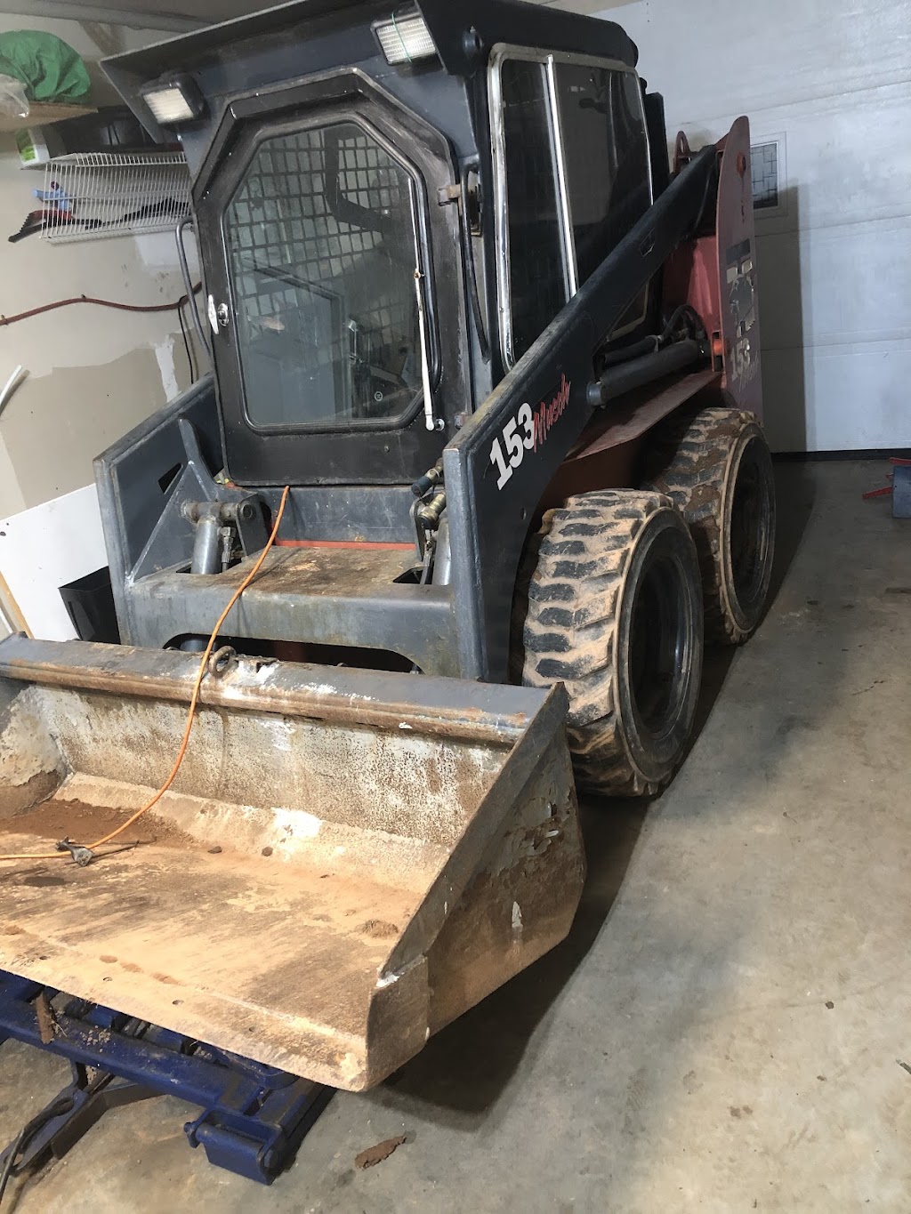 ED Trucking and skid steer service | 55 Lowther Dr, Cornwall, PE C0A 1H5, Canada | Phone: (902) 314-1505
