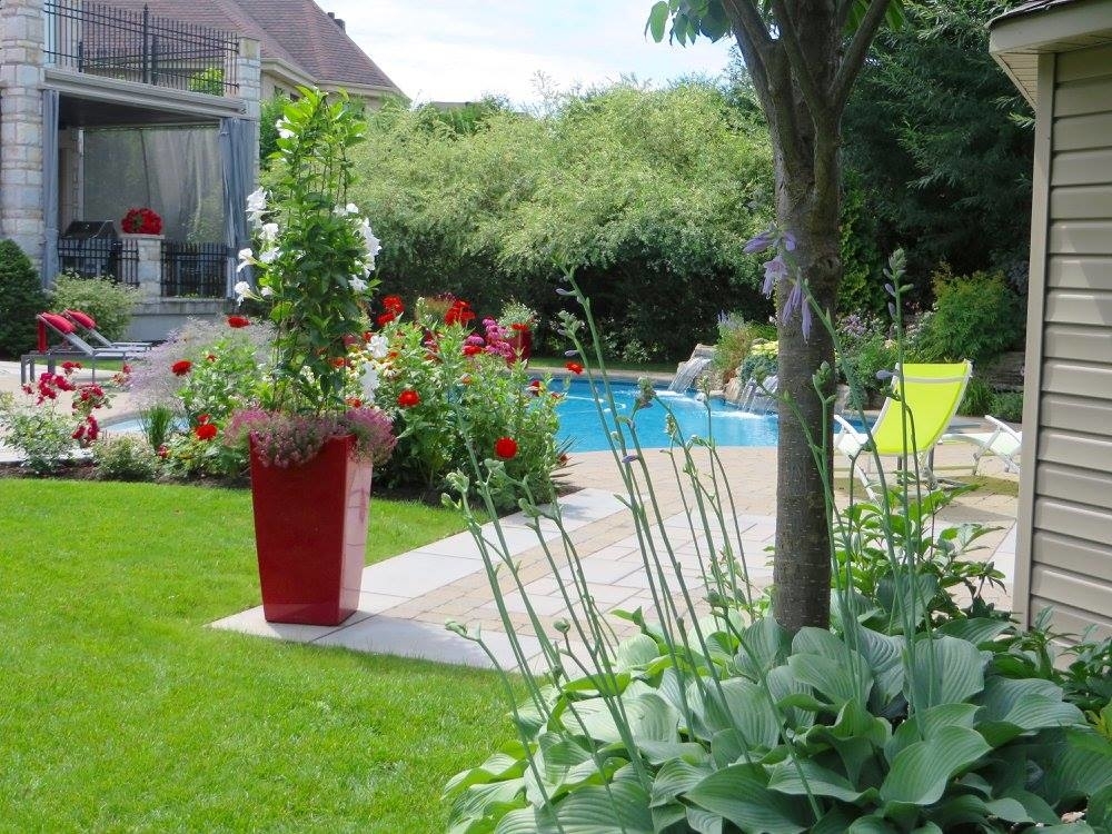 Jasmine Labbé Horticultrice | 14 DARMAGNAC, Candiac, QC J5R 6E2, Canada | Phone: (514) 249-9670