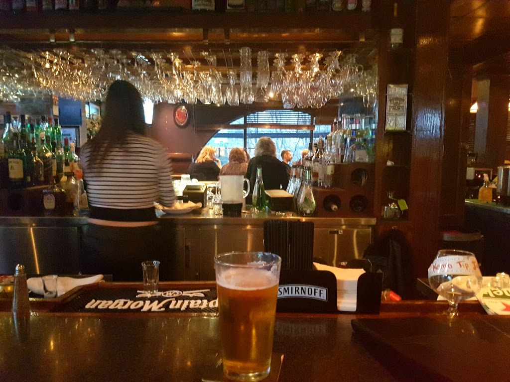Chalkers Sports Bar and Grill | 247 Marlee Ave, North York, ON M6B 1N3, Canada | Phone: (416) 789-2531