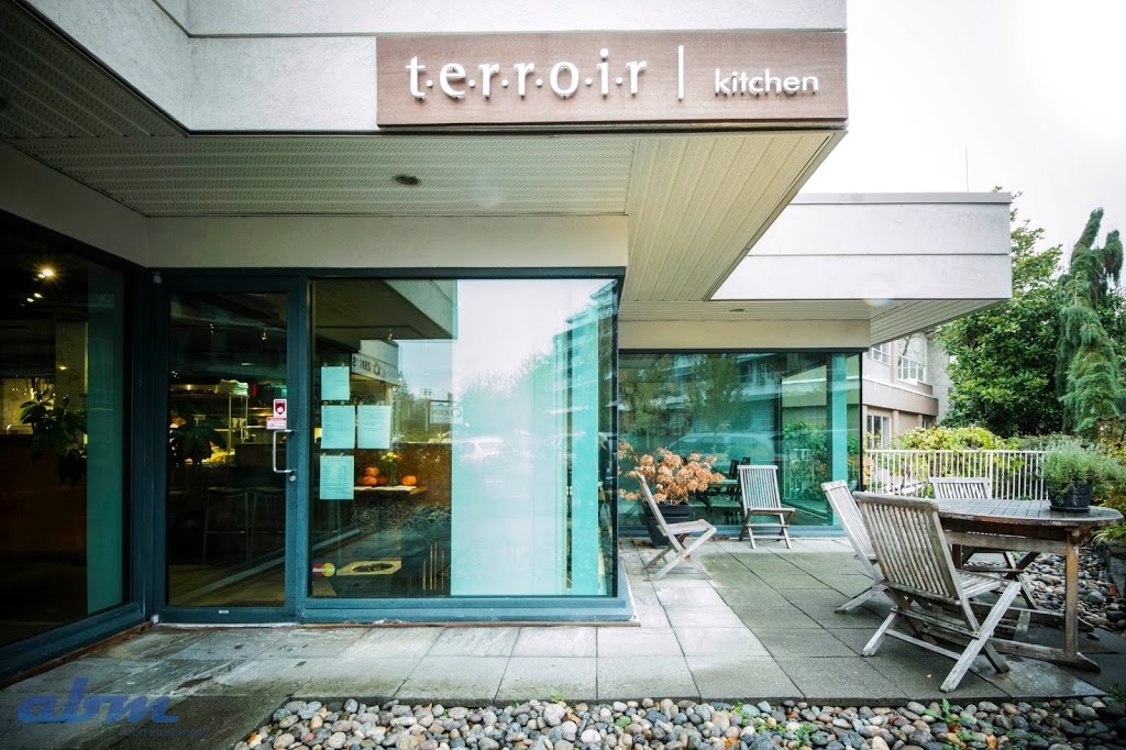Terroir Kitchen | 2232 Marine Dr, West Vancouver, BC V7V 1K4, Canada | Phone: (604) 922-9266