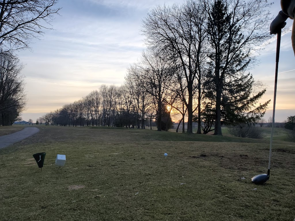Club De Golf Vaudreuil | 1126 Rang St Antoine, Vaudreuil-Dorion, QC J7V 8P2, Canada | Phone: (450) 455-2731