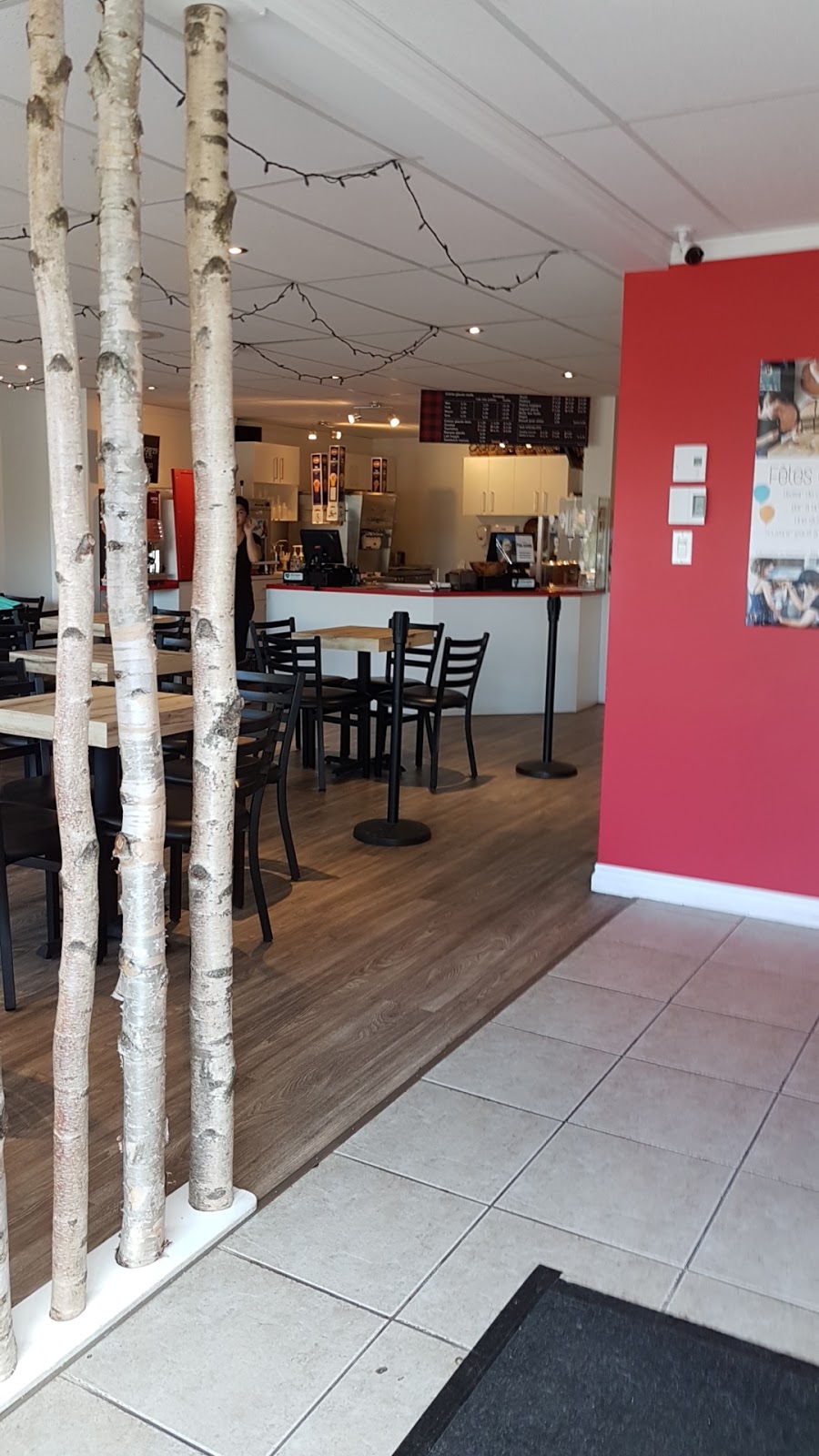 La bûche glacée | 2266 Avenue Larue, Québec, QC G1C 1K1, Canada | Phone: (418) 353-2794