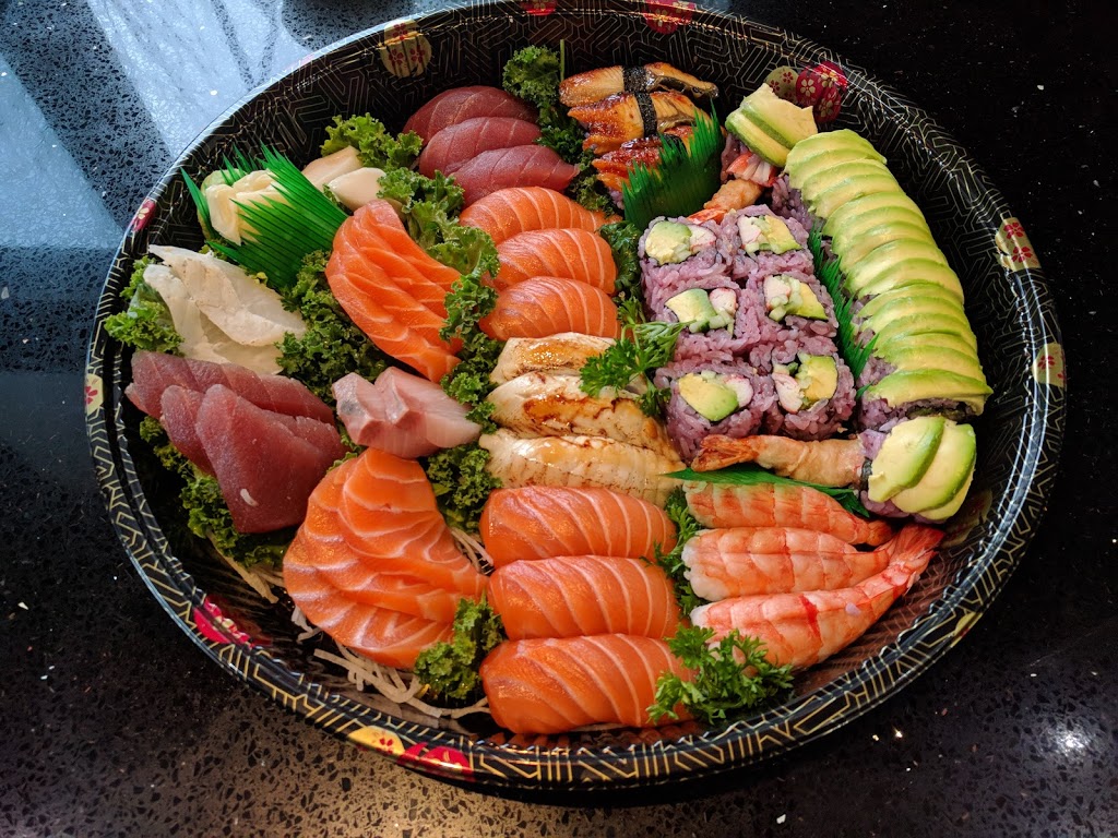 Krazy Roll | 84 Marine Parade Dr, Etobicoke, ON M8V 0A3, Canada | Phone: (647) 352-2270
