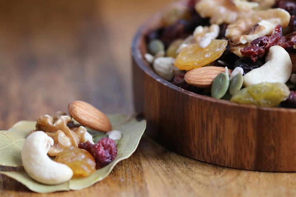 Distribution Mix Nuts Inc | 3650 Rue Fleury E, Montréal-Nord, QC H1H 2S6, Canada | Phone: (514) 322-2107