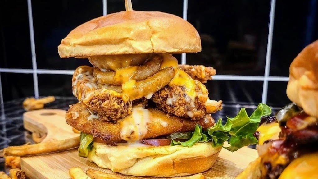 The Burger Bros (Toronto) | 1316 Bloor St W, Toronto, ON M6H 1P2, Canada | Phone: (416) 533-4044