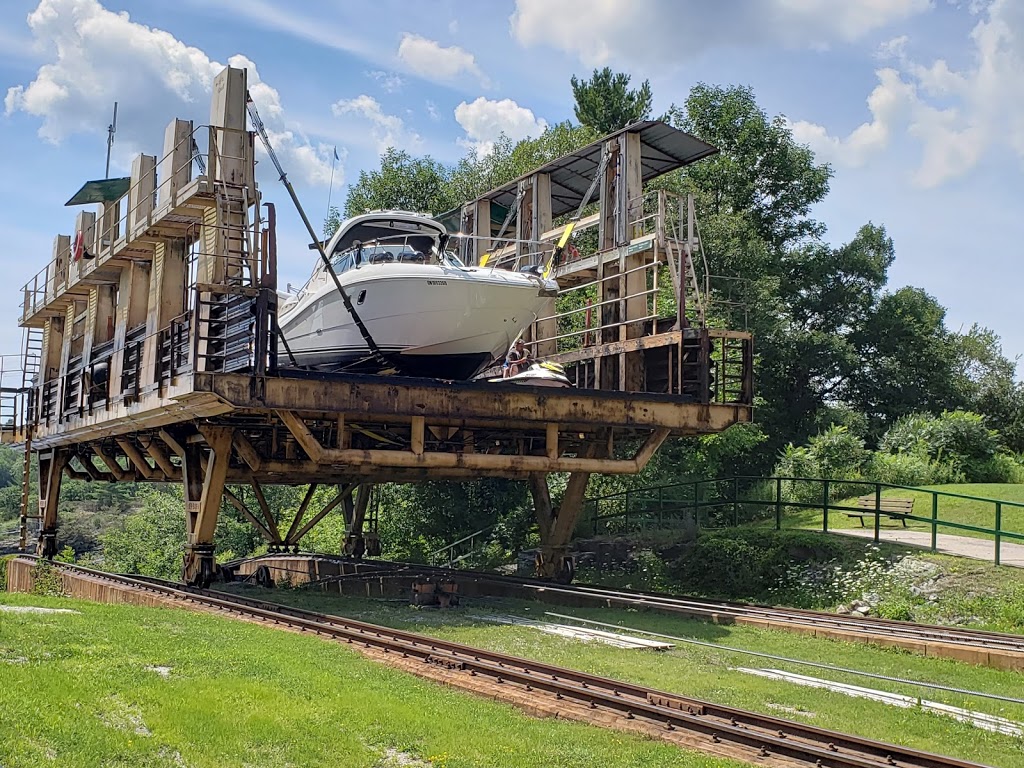 Big Chute Marina Inc | 1881 White Falls Rd, Coldwater, ON L0K 1E0, Canada | Phone: (705) 756-2641