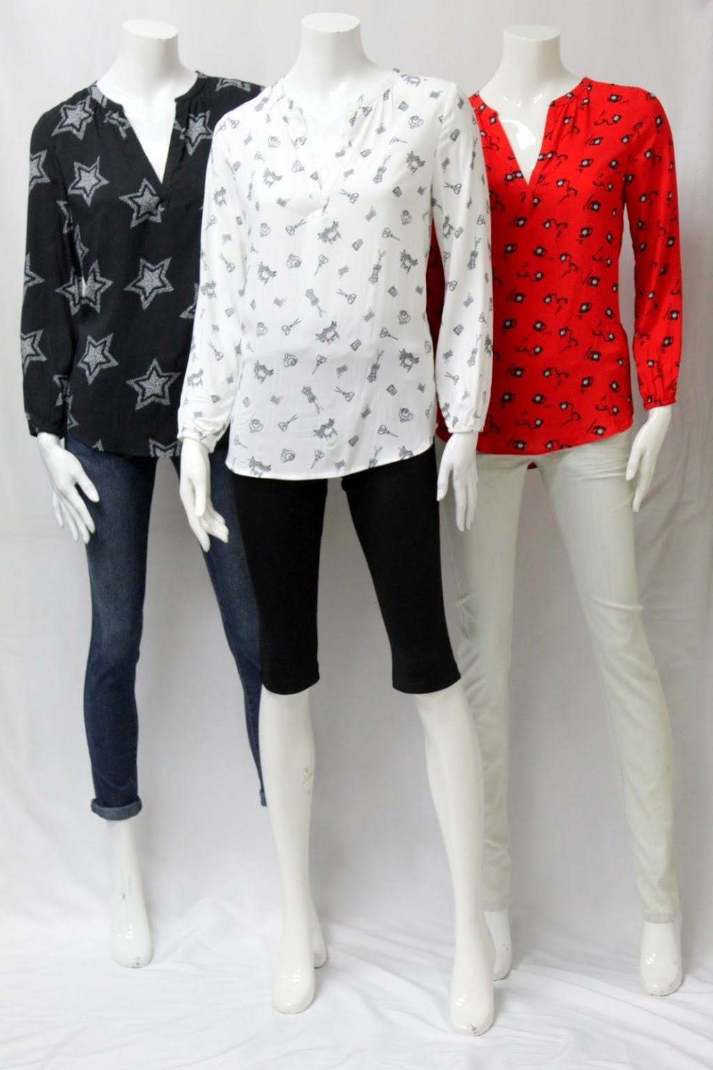 A M Wholesale & Retail Clothing Inc. | 267 Canarctic Dr, North York, ON M3J 2N7, Canada | Phone: (416) 650-7100