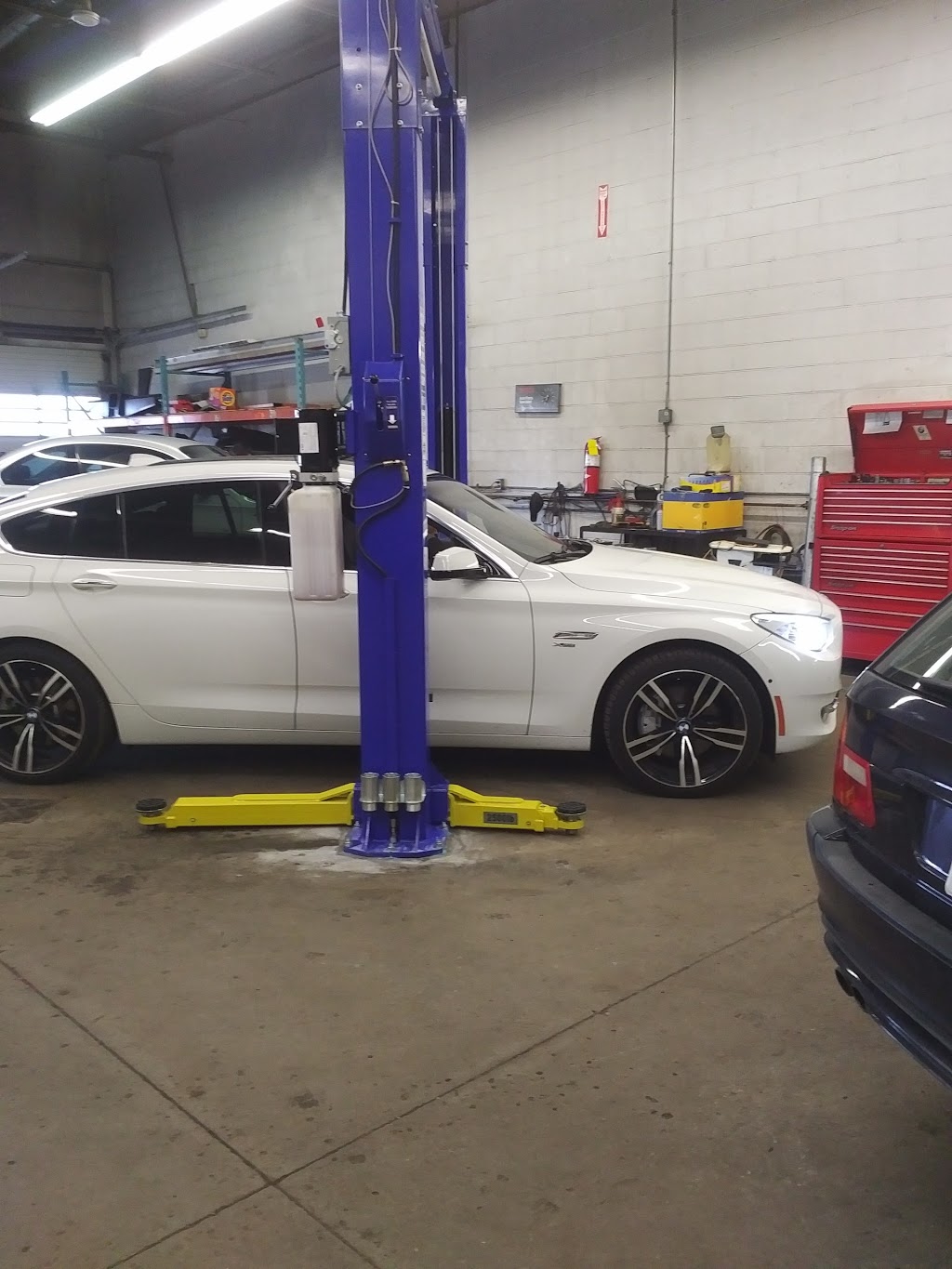 Bavarian Motors Inc | 2877 14th Ave Unit 11-14, Markham, ON L3R 0B6, Canada | Phone: (905) 479-1769