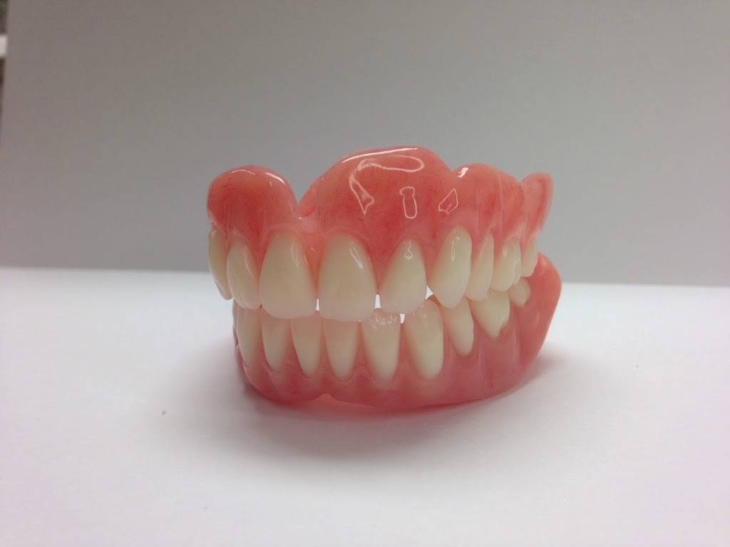 Sirois Denturologistes Inc. | 437 Rue Seigneuriale, Québec, QC G1C 3R2, Canada | Phone: (418) 667-9434