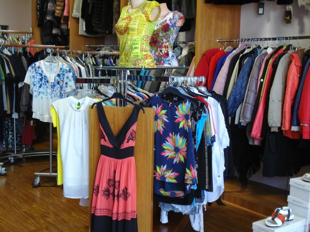 Veras Boutique | 1380 Major MacKenzie Dr W, Maple, ON L6A 4H6, Canada | Phone: (905) 417-8804