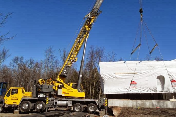 Tremblay Grues Service Inc | 85 Bd du Bord de lEau, Salaberry-de-Valleyfield, QC J6S 0A2, Canada | Phone: (450) 371-3881