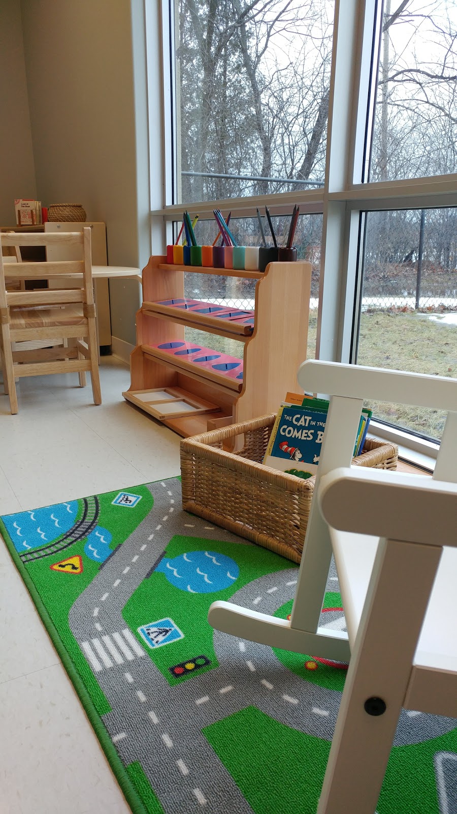 Terry Fox Montessori | 1051 Eglinton Ave W, Mississauga, ON L5V 2W3, Canada | Phone: (416) 557-3396