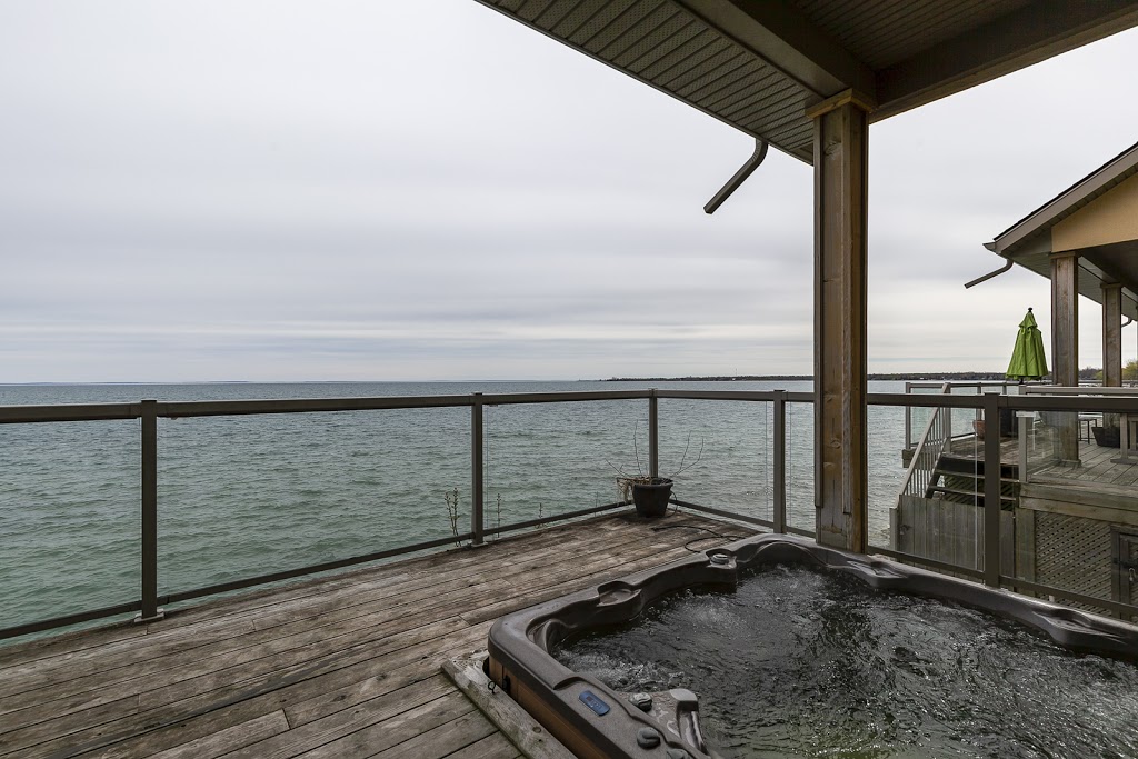 Blue View Chalets | 209555, ON-26, The Blue Mountains, ON L9Y 0S5, Canada | Phone: (800) 252-2826