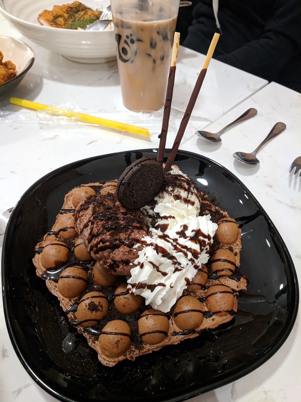 Cafe 16 | Bay 2, 222 16 Avenue Northeast, Calgary, AB T2E 1J8, Canada | Phone: (403) 276-9668