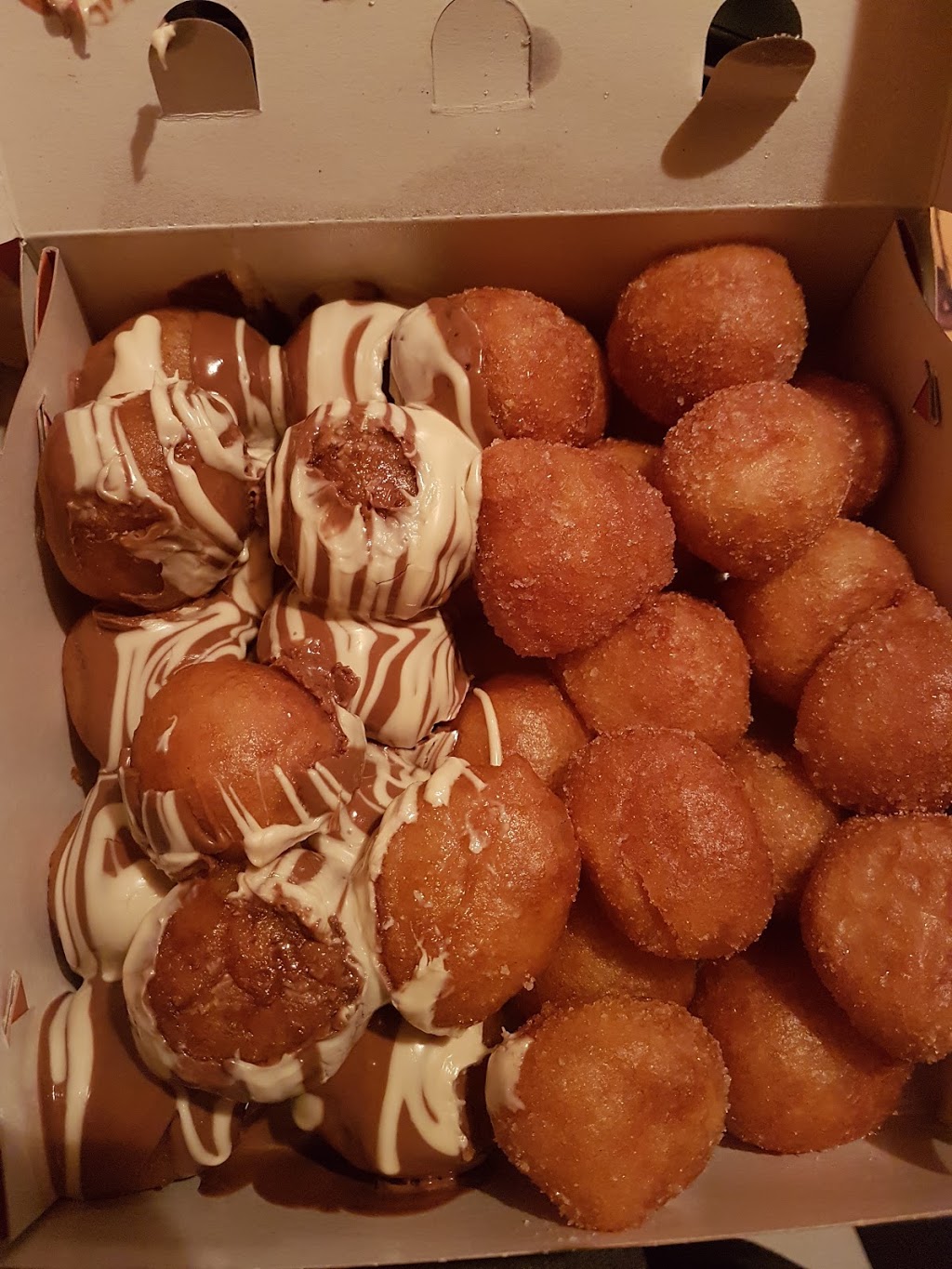 Mr. Puffs | 993 Boul Saint-Jean, Pointe-Claire, QC H9R 5M3, Canada | Phone: (514) 694-3377