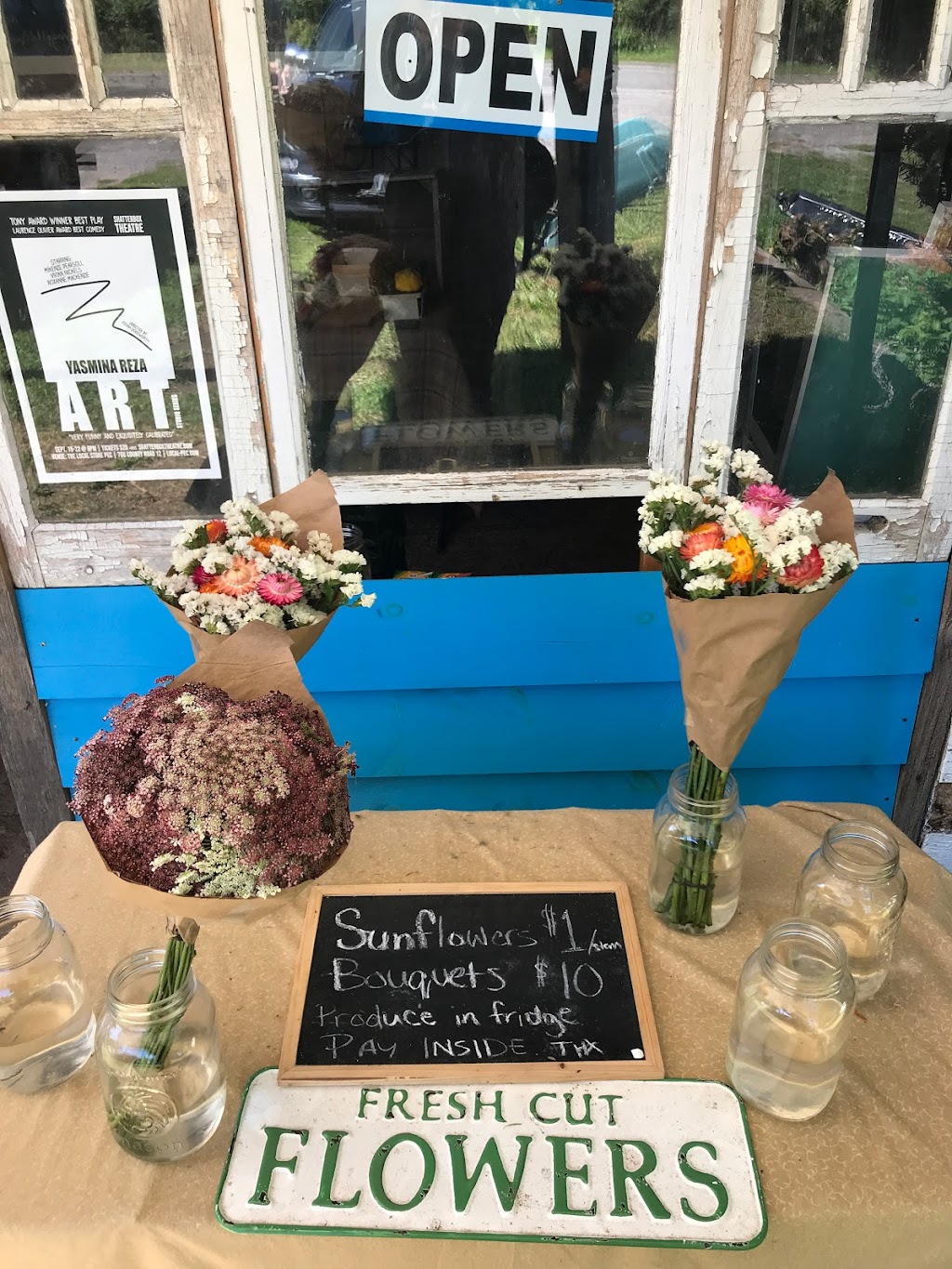 Blue Wheelbarrow Farm | 170 County Rd 32, Picton, ON K0K 2T0, Canada | Phone: (613) 827-1614
