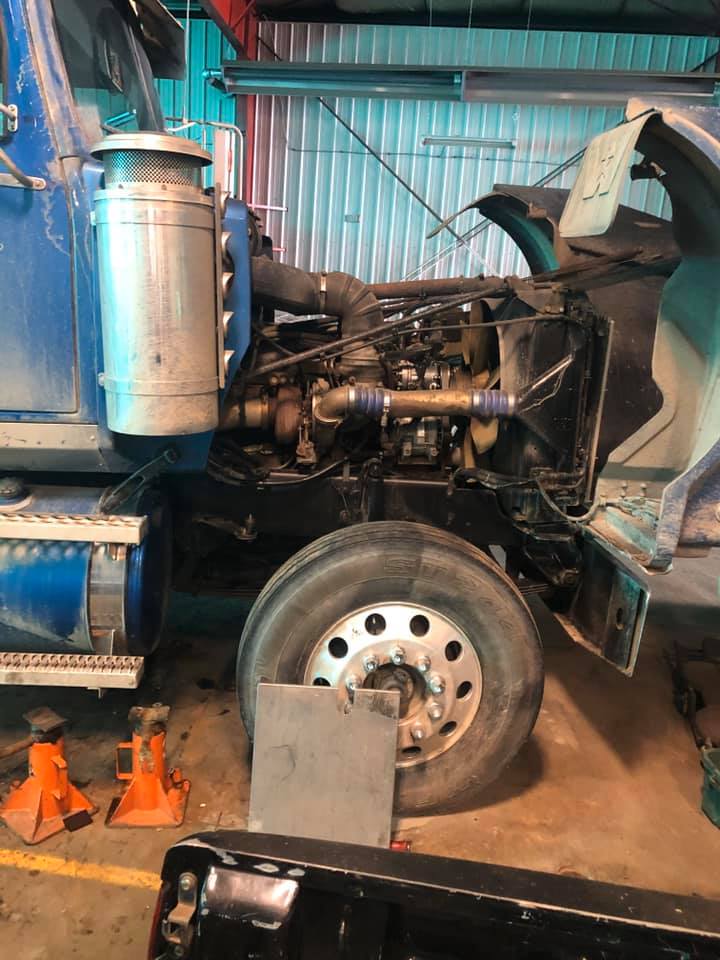 ETR Truck & Trailer Repairs / Hino Red Deer | 6761 67 Ave, Red Deer, AB T4P 1K3, Canada | Phone: (877) 810-6054