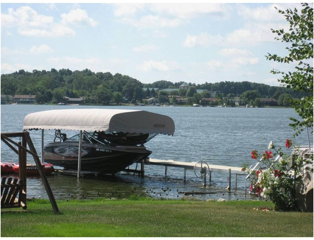 Ontario Boat Lifts | 971 Melrose Rd, Shannonville, ON K0K 3A0, Canada | Phone: (613) 885-4959