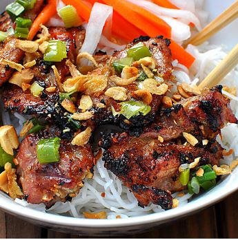 Maison Kim Thoa | 1088 Rue Desserte O, Laval, QC H7X 4C9, Canada | Phone: (514) 516-3332