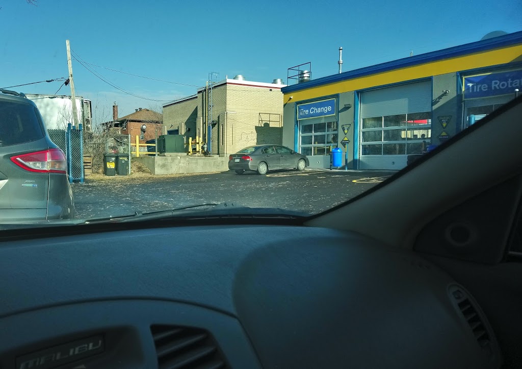 Mr. Lube | 938 St Laurent Blvd, Ottawa, ON K1K 3B3, Canada | Phone: (613) 744-7566