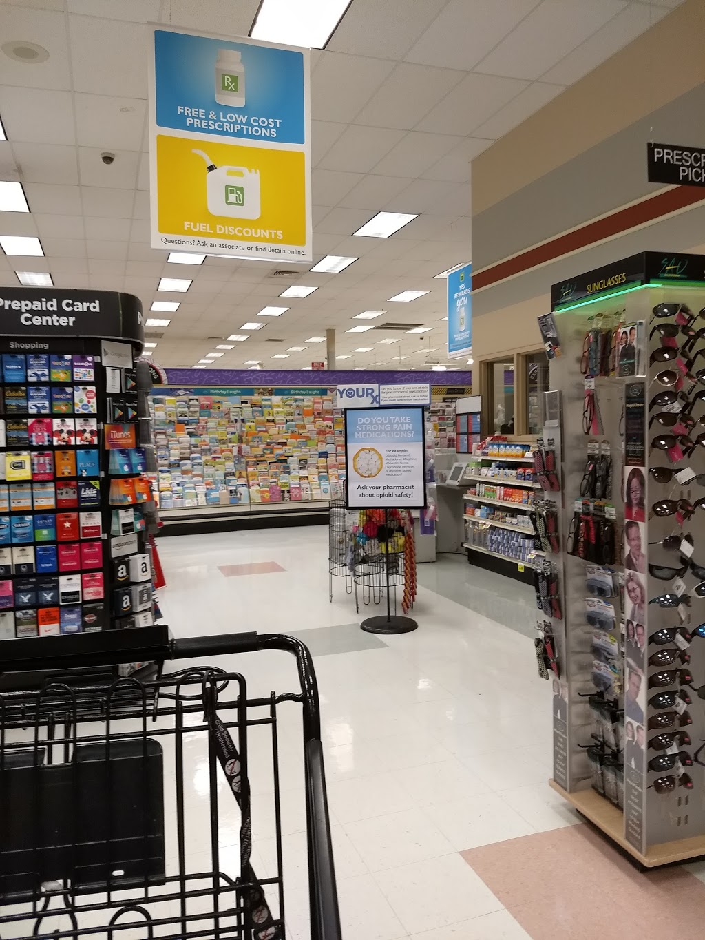 VGs Grocery | 6764 South River, Marine City, MI 48039, USA | Phone: (810) 765-4061