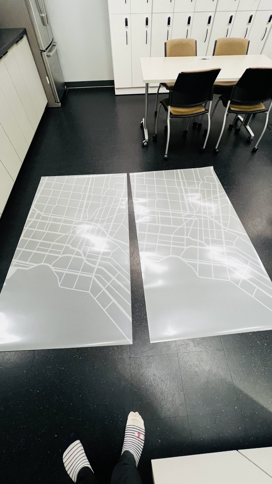 Maple Leaf Window film | 70 Tanoak Dr Unit 51, London, ON N6G 5R3, Canada | Phone: (226) 503-6102