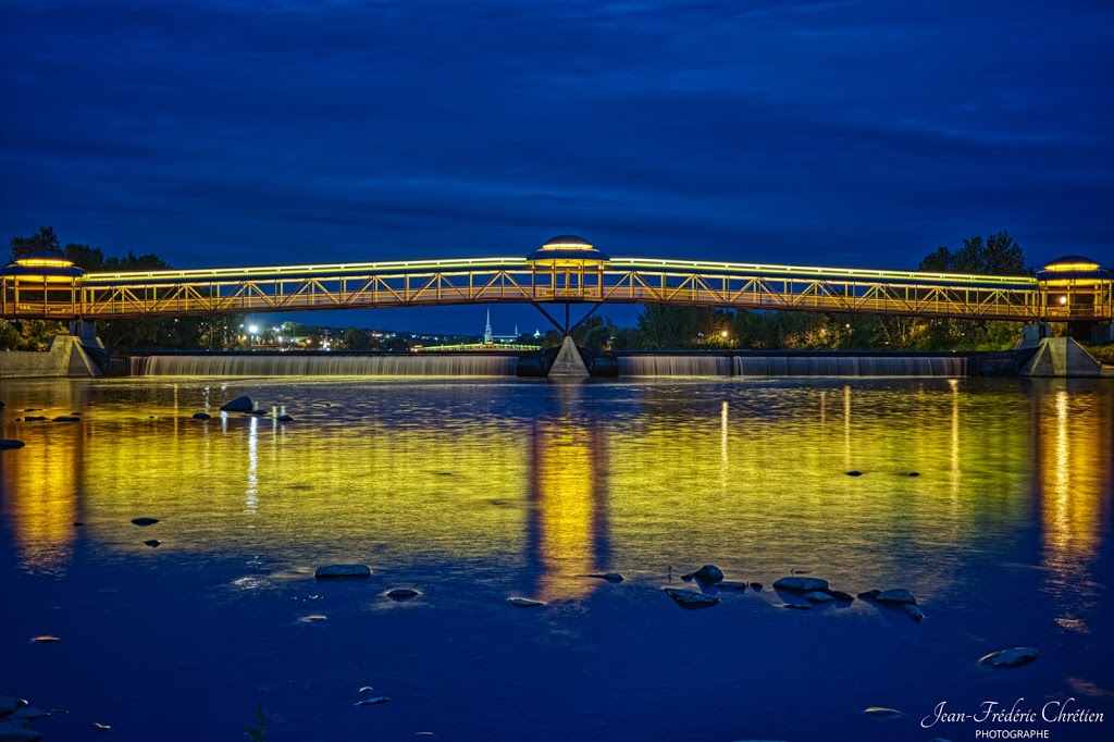 Parc de lÎle-Pozer | 522 Avenue de la Chaudière, Saint-Georges, QC G5Y 6B7, Canada | Phone: (418) 228-5555