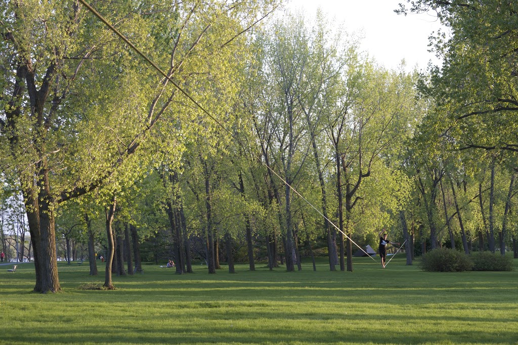 Slackline Montréal | Ensembles 1" 2" Nylon Polyester | Cours et  | 5450-B De, Rue de Bordeaux, Montréal, QC H2H 2A8, Canada | Phone: (514) 564-7295