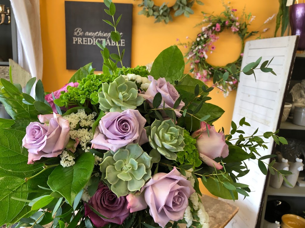 Flowers in West Hill | 4518 Kingston Rd, Scarborough, ON M1E 2N8, Canada | Phone: (416) 873-7783