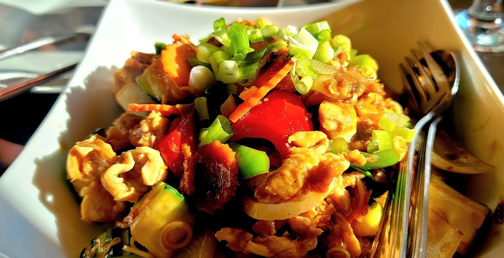 Tasty Thai Sundre | 101 3 St SW, Sundre, AB T0M 1X0, Canada | Phone: (403) 638-1990